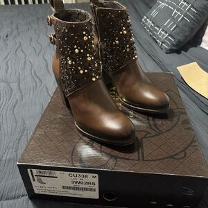 Cuadra Women's Ankle Boots Brown Woven Leather, Size 7.5  Western or Boho Style